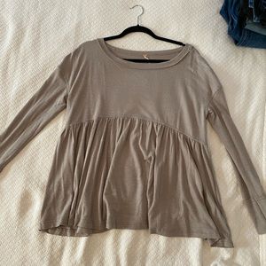 Free people long sleeve babydoll shirt. Size xs